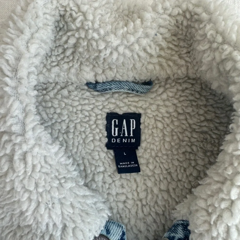 Gap Kids Sherpa Lined‎ Denim Icon Jacket Light Wash Blue Size L 10-11 413974-00